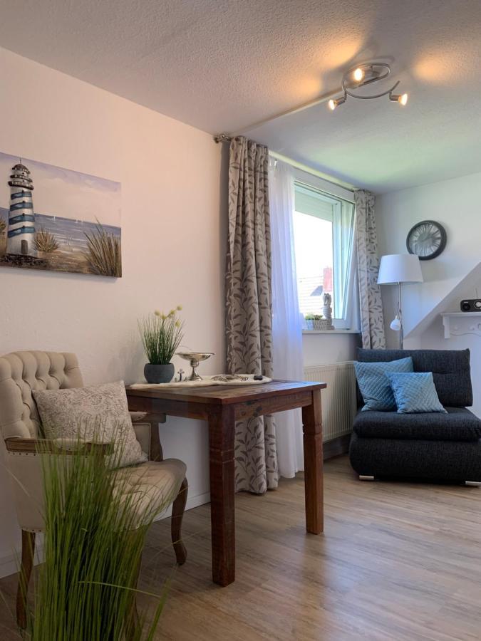 Haus Schatz Am Meer Appartement 12 Fuer 1 Person Schatzkammer บือซุม ภายนอก รูปภาพ